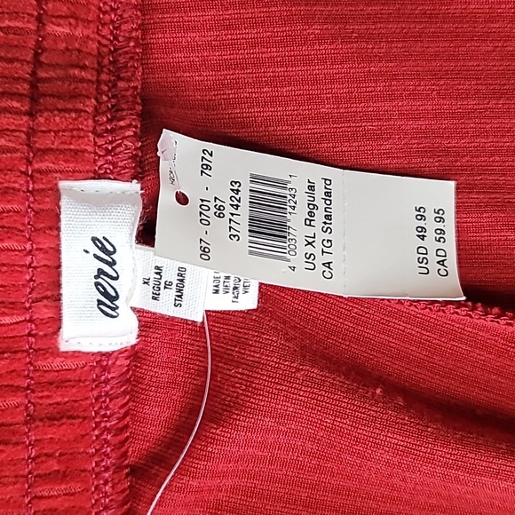 NWT Aerie Groove-On Rib Velour Flare Pant, Size XLarge, Color Cinnabar - Picture 11 of 11